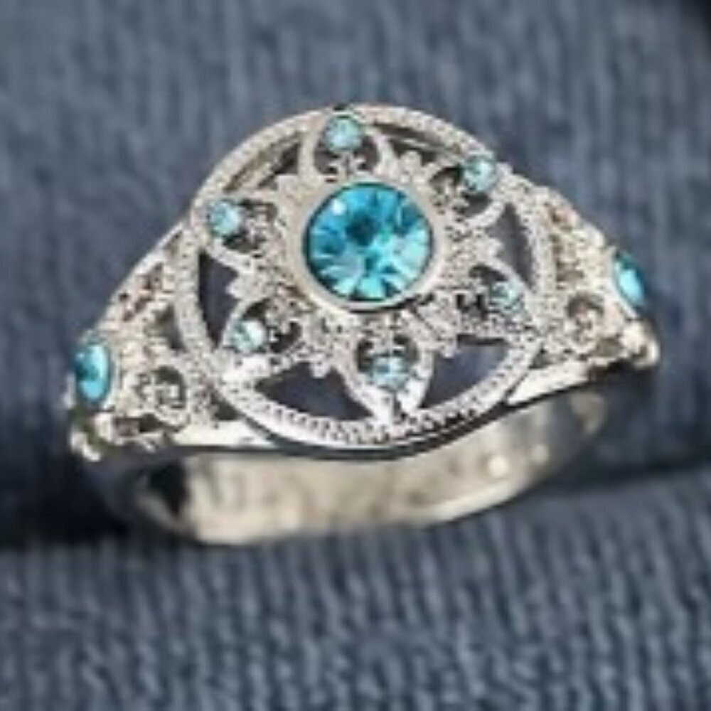 Copper Alloy Snowflake Statement Ring – Elegant Design, Hypoallergenic size 10